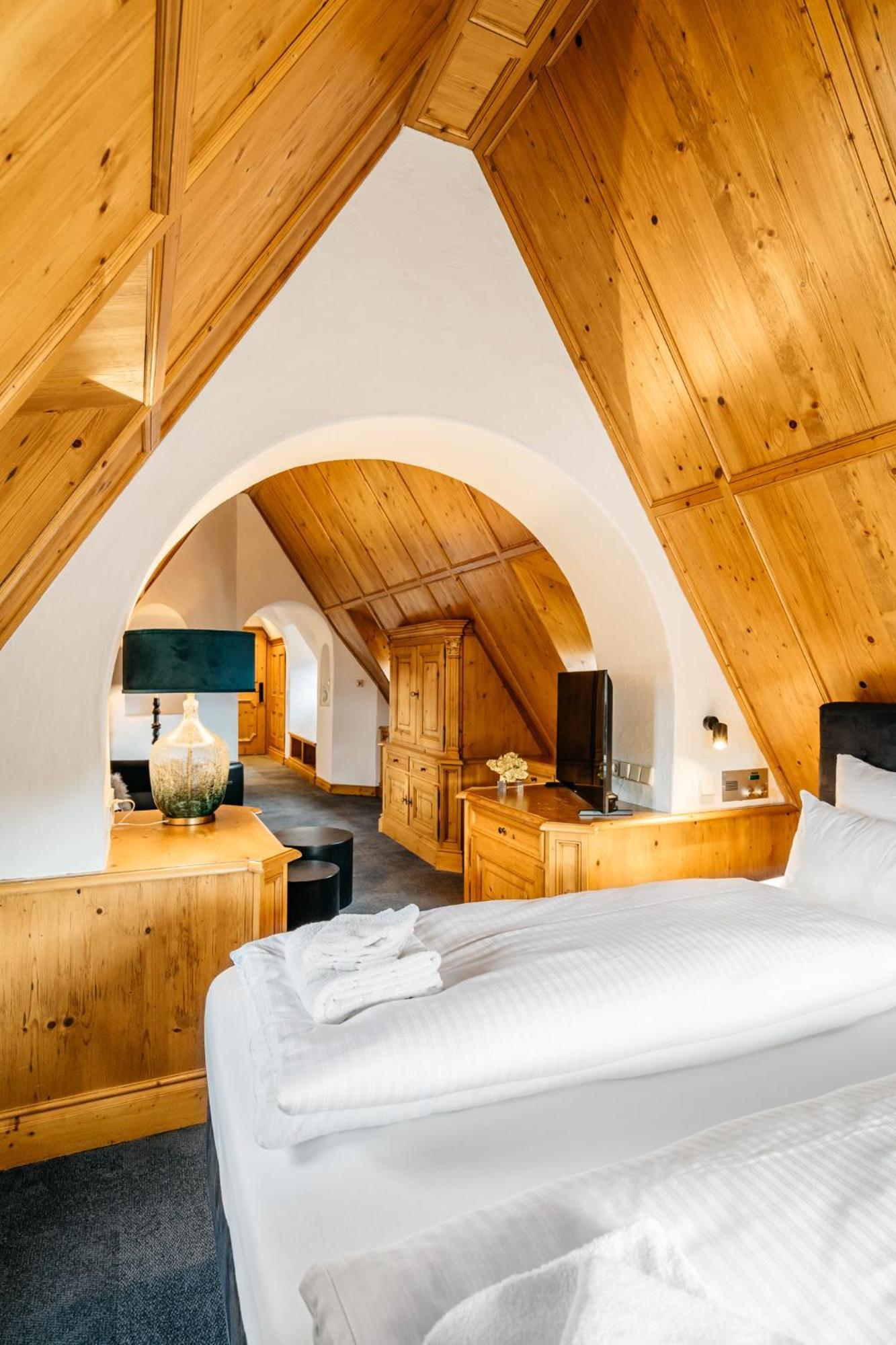 Hotel Riesengebirge Neuhof an der Zenn Ngoại thất bức ảnh